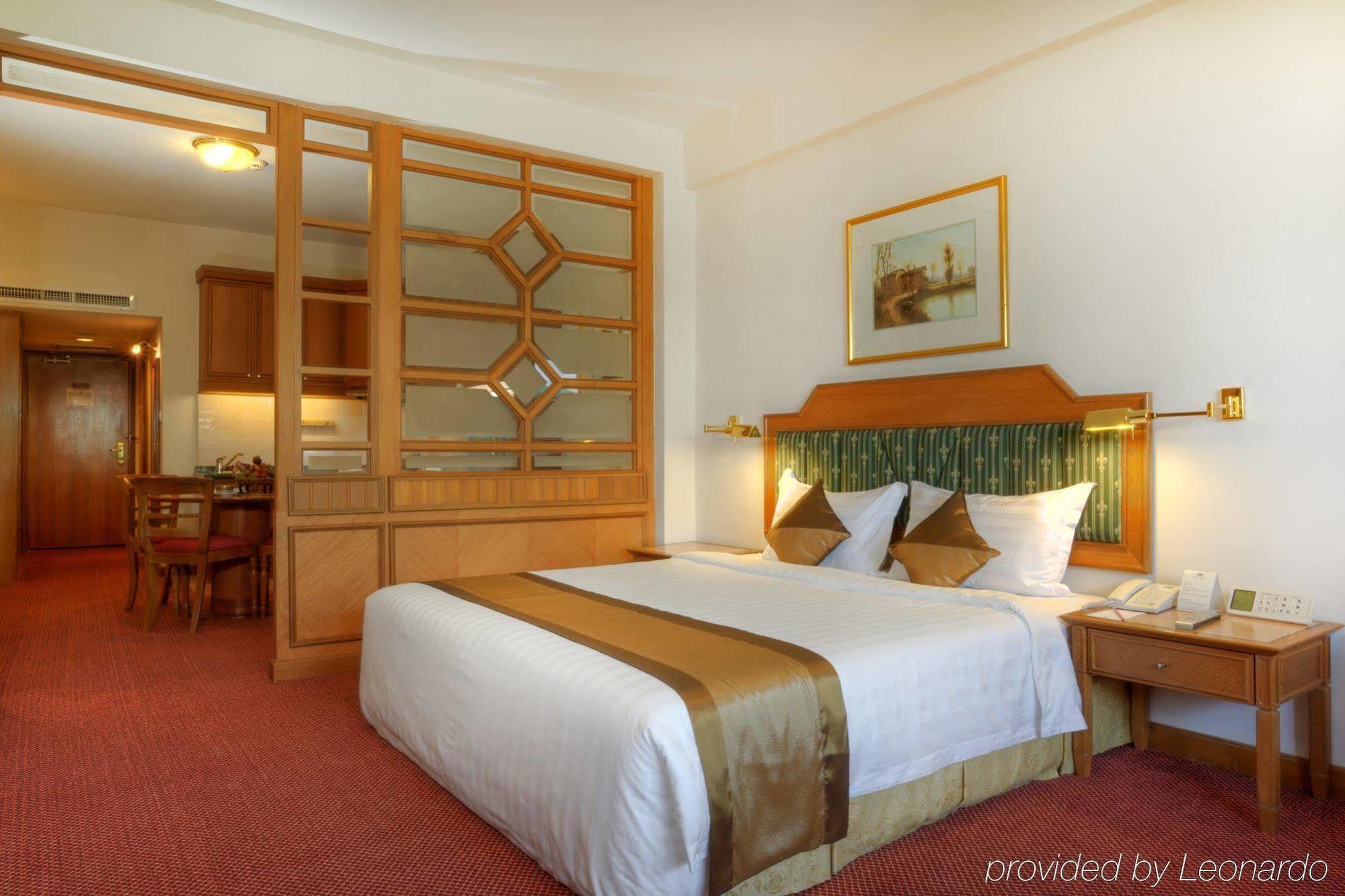 Sunway Hotel Phnom Penh Room photo