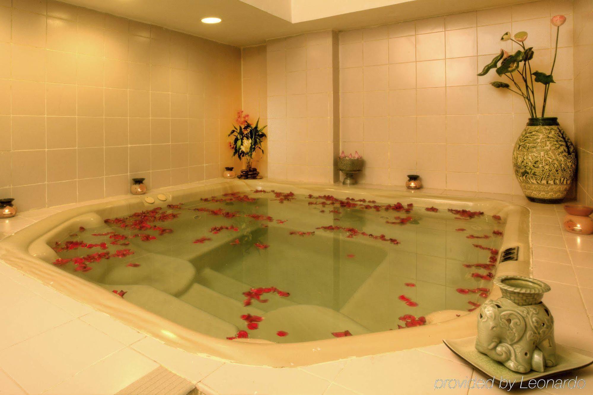 Sunway Hotel Phnom Penh Room photo