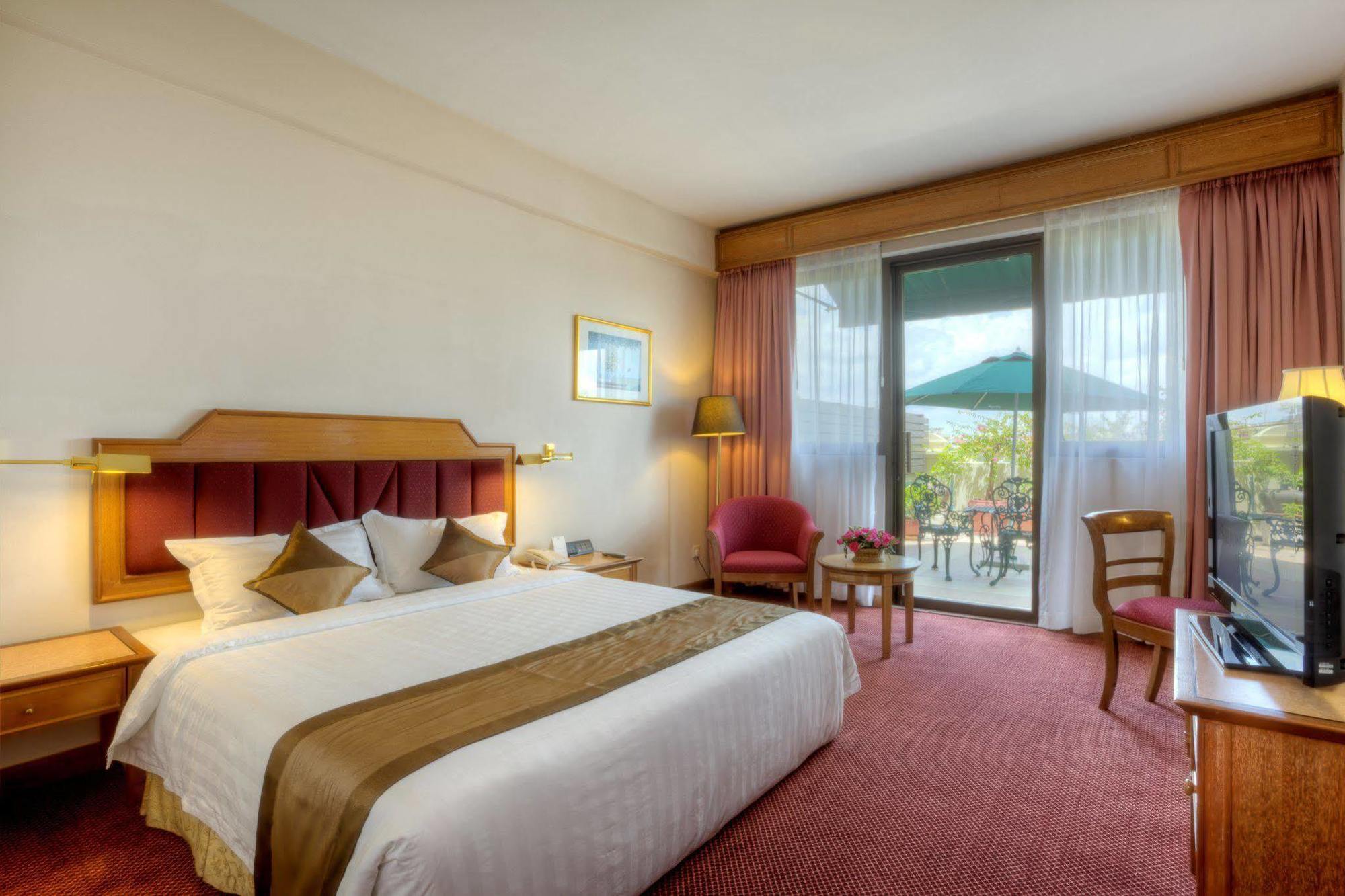 Sunway Hotel Phnom Penh Room photo